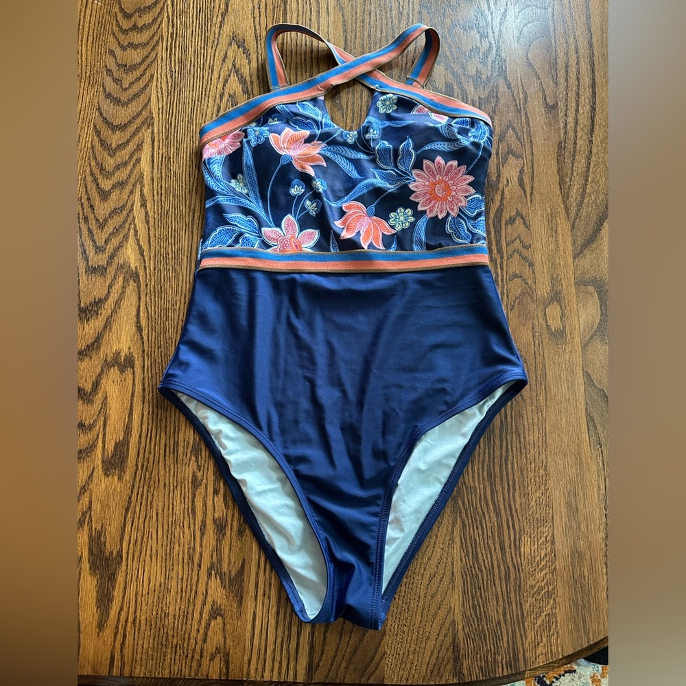 Cupshe Navy Floral One Piece Swimsuit